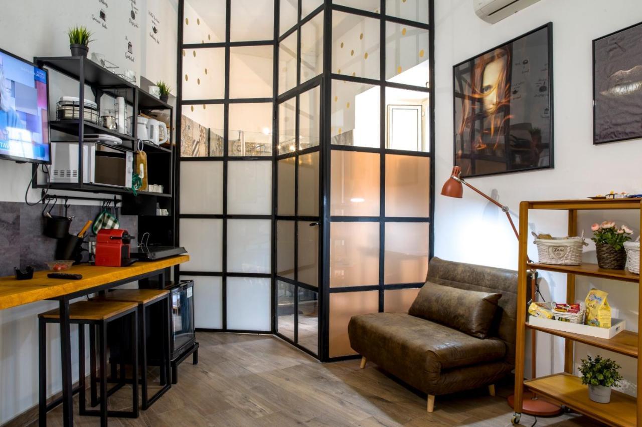 Napoli Centro Studios Buitenkant foto