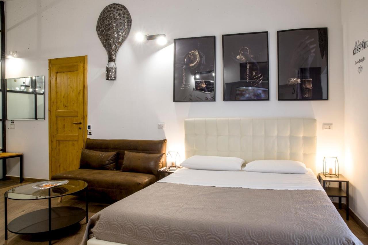 Napoli Centro Studios Buitenkant foto