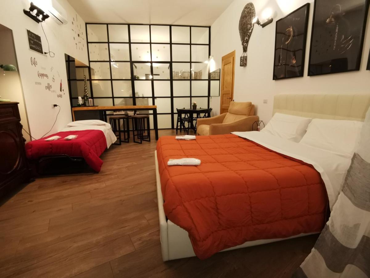 Napoli Centro Studios Buitenkant foto